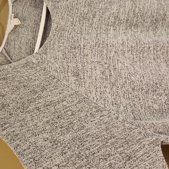 Wilfred Free Gray Ribbed Long Sleeve - Picture 7 of 8